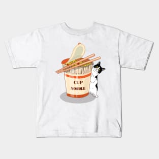 Funny Crazy Foodie Food Lover Instant Noodle Cup Ramen Peeking  Cat Kids T-Shirt